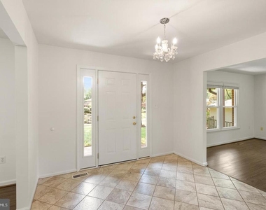 8902 Huxley Court - Photo Thumbnail 51