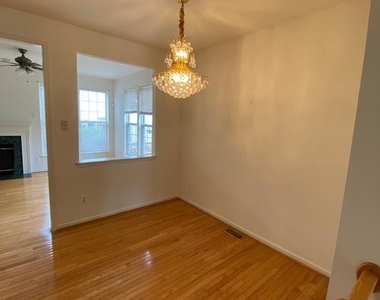 2560 Belcroft Place - Photo Thumbnail 7