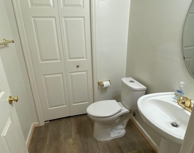 2560 Belcroft Place - Photo Thumbnail 25