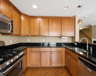 4473 Beacon Grove Circle - Photo Thumbnail 20