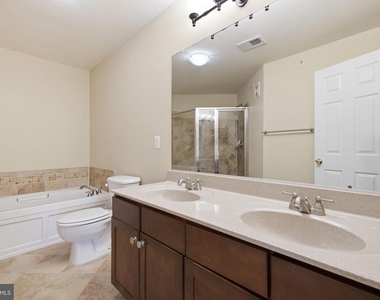 4473 Beacon Grove Circle - Photo Thumbnail 27