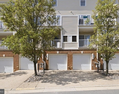 4473 Beacon Grove Circle - Photo Thumbnail 2