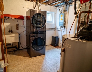 5012 Larno Drive - Photo Thumbnail 18