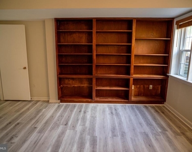 5012 Larno Drive - Photo Thumbnail 16