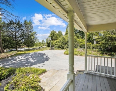 2041 Westmoreland Street - Photo Thumbnail 49
