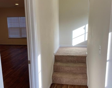 104 Brasstown Loop - Photo Thumbnail 7