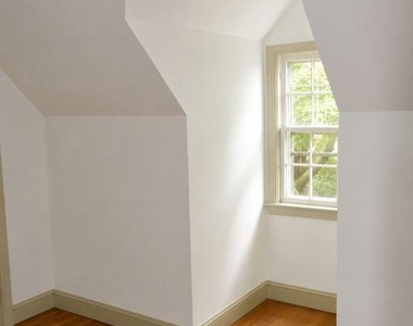 324 W Asher W - Photo Thumbnail 12