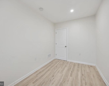 2615 Earp Street - Photo Thumbnail 19