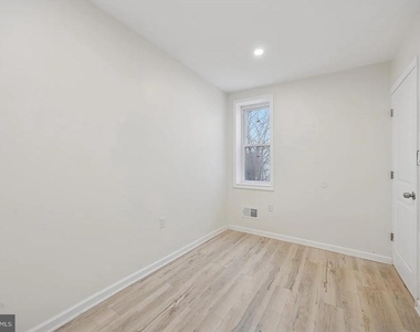 2615 Earp Street - Photo Thumbnail 17