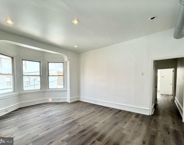 1801 W Erie Avenue - Photo Thumbnail 1