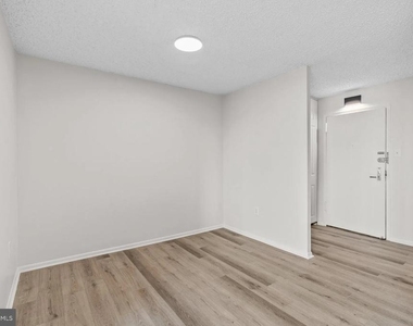 1500 Locust Street - Photo Thumbnail 14
