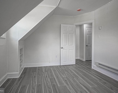 21 21 & 23 Harding Avenue - Photo Thumbnail 37