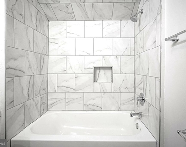 21 21 & 23 Harding Avenue - Photo Thumbnail 33