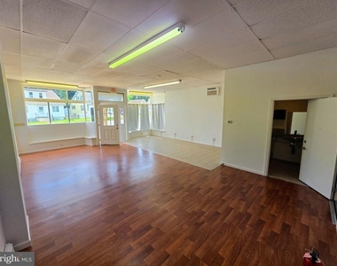 1125 Prospect Street - Photo Thumbnail 1