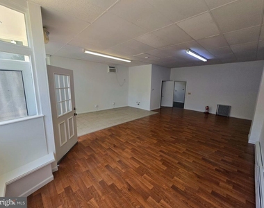 1125 Prospect Street - Photo Thumbnail 4