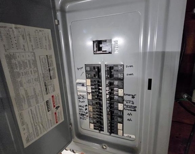 1125 Prospect Street - Photo Thumbnail 31
