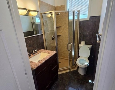 1125 Prospect Street - Photo Thumbnail 13