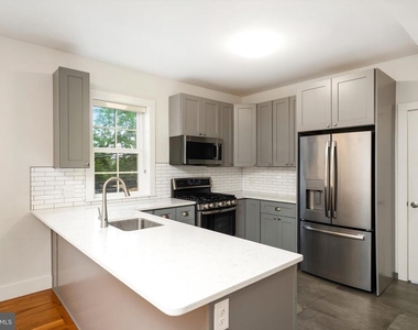 205 Witherspoon Street - Photo Thumbnail 3