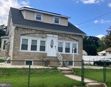 607 2nd Ave, Unit B - Photo Thumbnail 1