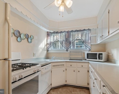 409 N Haddon Avenue - Photo Thumbnail 7