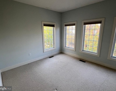 9629 Milestone Way - Photo Thumbnail 9