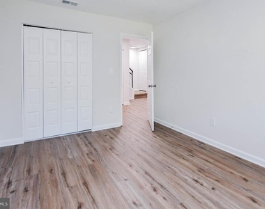 4849 River Valley Way - Photo Thumbnail 45
