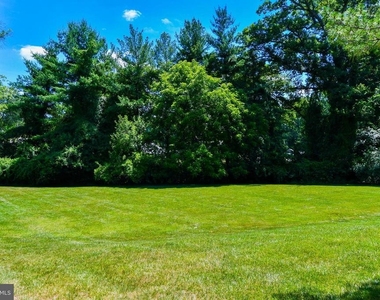 4849 River Valley Way - Photo Thumbnail 3