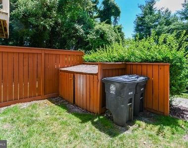 4849 River Valley Way - Photo Thumbnail 7