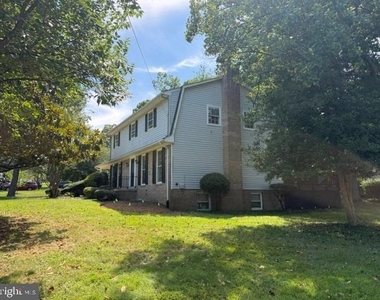 15820 Wayne Avenue - Photo Thumbnail 28