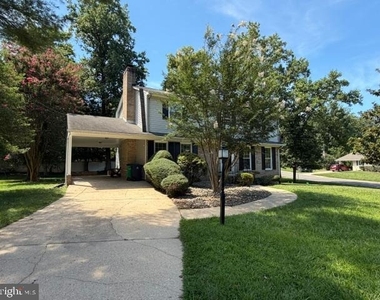 15820 Wayne Avenue - Photo Thumbnail 26