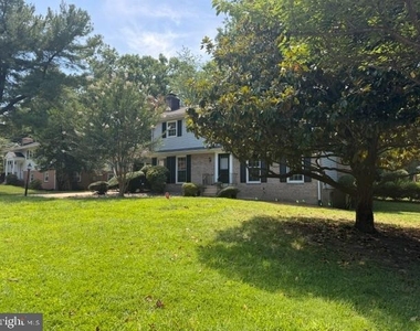 15820 Wayne Avenue - Photo Thumbnail 27