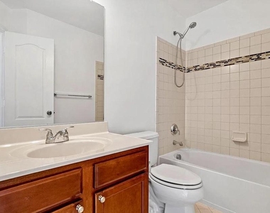 12710 Horseshoe Bend Circle - Photo Thumbnail 16