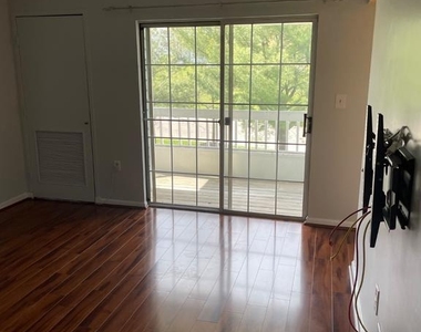 8371 Montgomery Run Road Se - Photo Thumbnail 16