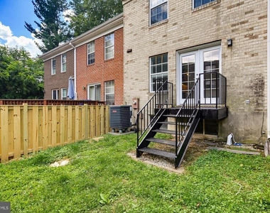 8769 Hayshed Lane - Photo Thumbnail 27