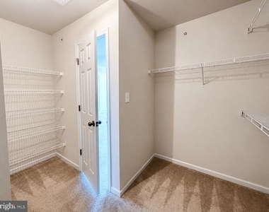 5845 Bella Marie Way - Photo Thumbnail 47
