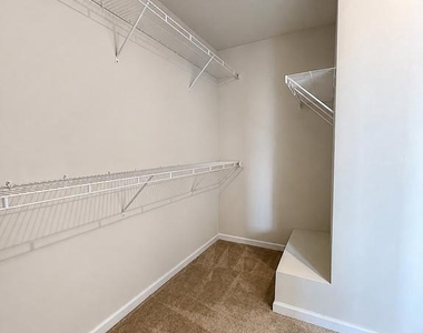 5845 Bella Marie Way - Photo Thumbnail 51