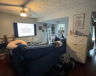 6079 Tapir Place - Photo Thumbnail 7