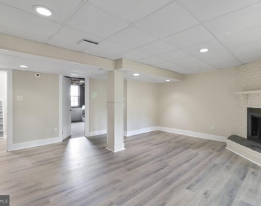 8507 Castlemill Circle - Photo Thumbnail 5