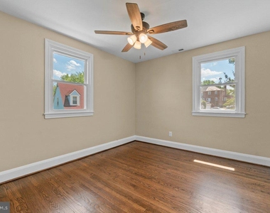 3027 Lavender Avenue - Photo Thumbnail 19