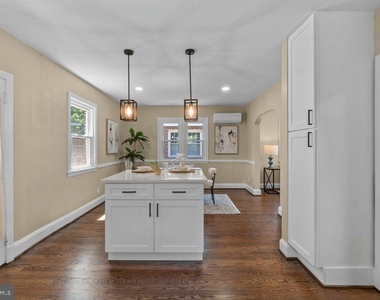 3027 Lavender Avenue - Photo Thumbnail 12