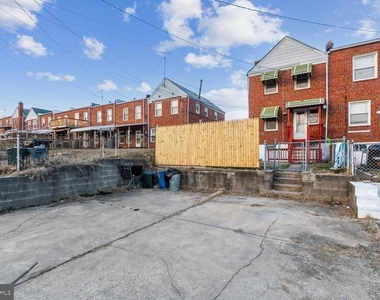 7443 Holabird Avenue - Photo Thumbnail 14