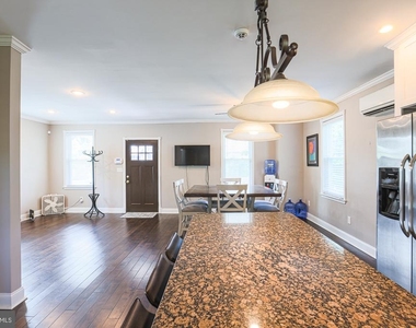 215 Clarendon Avenue - Photo Thumbnail 28