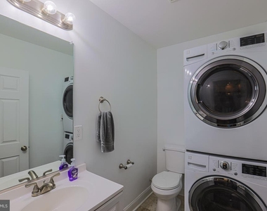 215 Clarendon Avenue - Photo Thumbnail 33