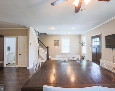 215 Clarendon Avenue - Photo Thumbnail 31