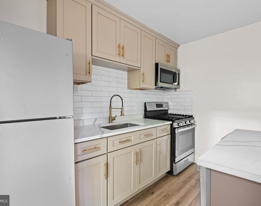 322 S Poppleton Street - Photo Thumbnail 9