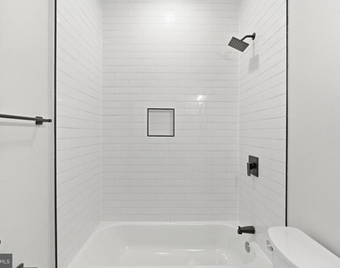 337 S Fremont Avenue - Photo Thumbnail 8