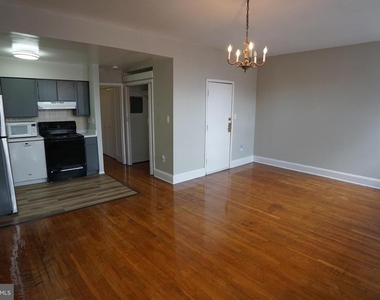 802 Cathedral Street - Photo Thumbnail 2