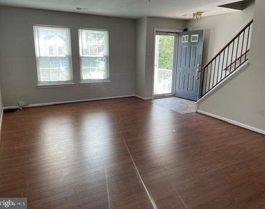 1578 Fallowfield Court - Photo Thumbnail 4