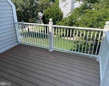 1578 Fallowfield Court - Photo Thumbnail 12