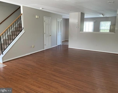 1578 Fallowfield Court - Photo Thumbnail 6